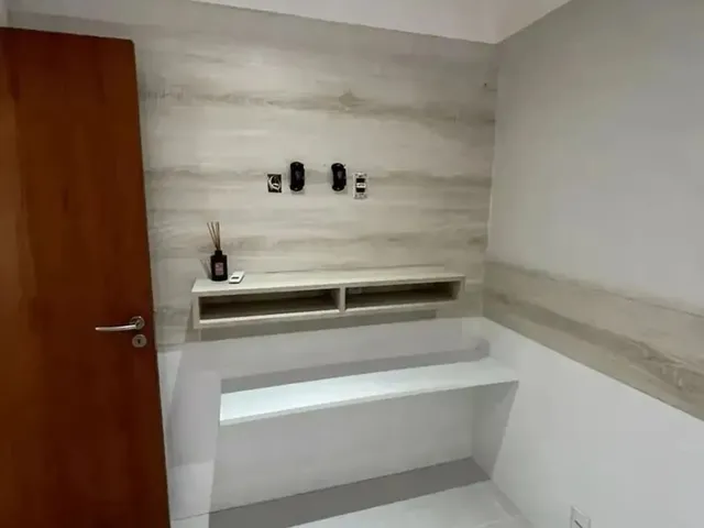 Imagem 16: Apartamento 2/4 Semi Mobiliado no Condomínio Edifício san Marino em Buraquinho