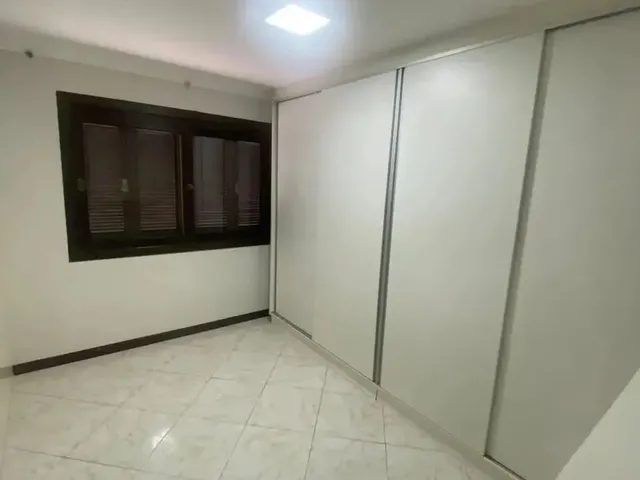 Imagem 12: Casa com 3/4, Sendo 1 Suíte na Estrada do Coco