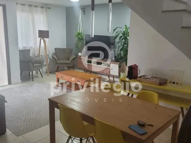 Imagem: Cobertura À Venda, 3 Quartos, 2 Suítes
