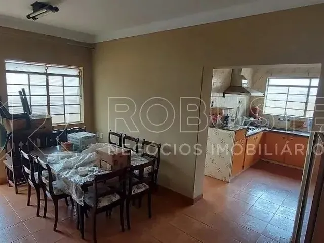Imagem 4: Venda de Casas / Sobrado na Cidade de Botucatu
