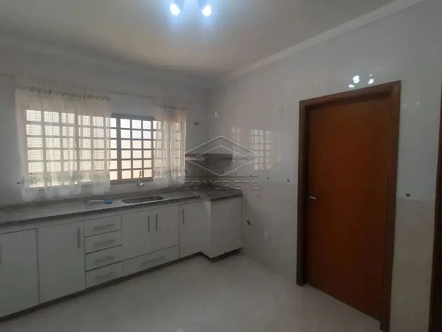 Imagem 10: Terra Branca. Churrasqueira, Ar-condicionado, Guarda roupae183m² de...