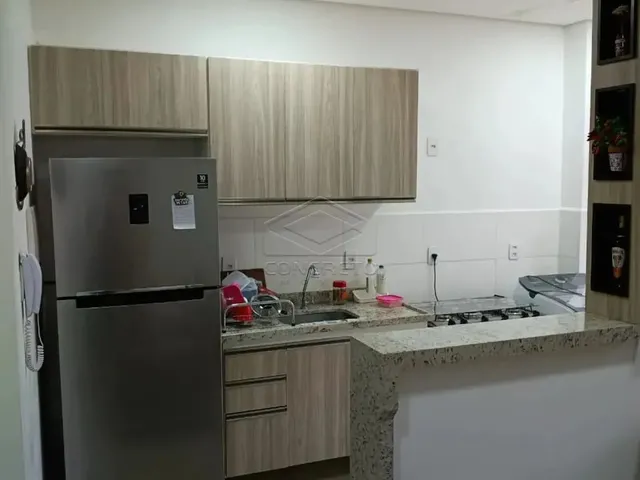 Imagem: O apartamento possui 2 Dormitórios, 1 Banheiro, 1 Vaga na