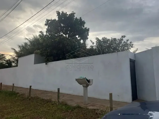 Imagem: A casa possui 3 Dormitórios, 2 Suítes, 3 Banheiros, 5