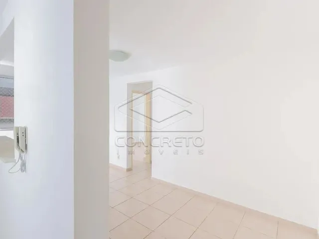 Imagem: O apartamento possui 2 Dormitórios, 1 Banheiro, 1 Vaga na