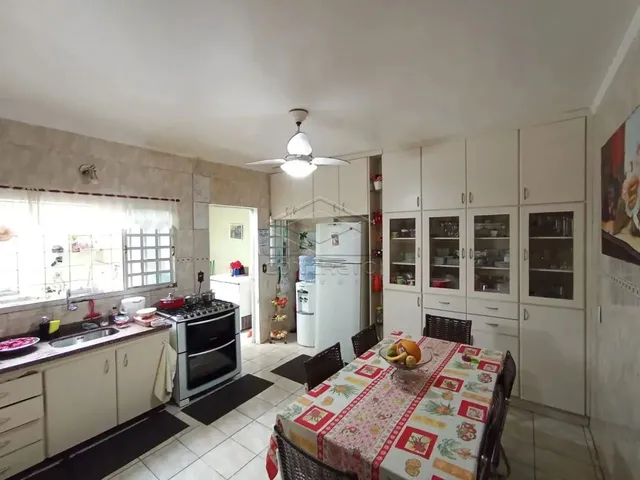 Imagem 7: Residência com 04 Dormitórios - Alto Paraíso