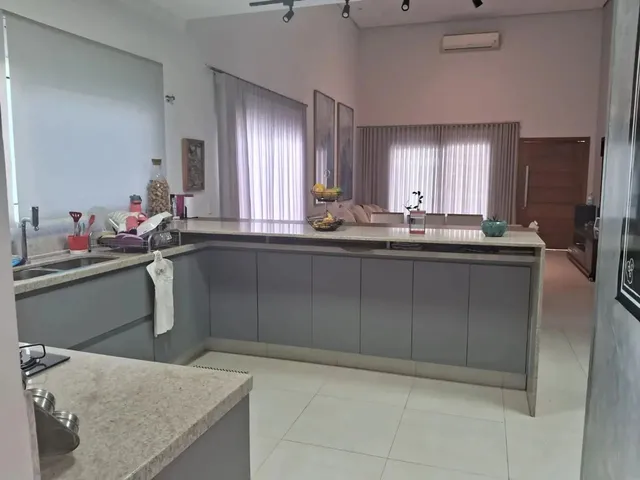 Imagem 5: Casa dos Seus Sonhos no Jardim Carolina com Piscina, Automação e...