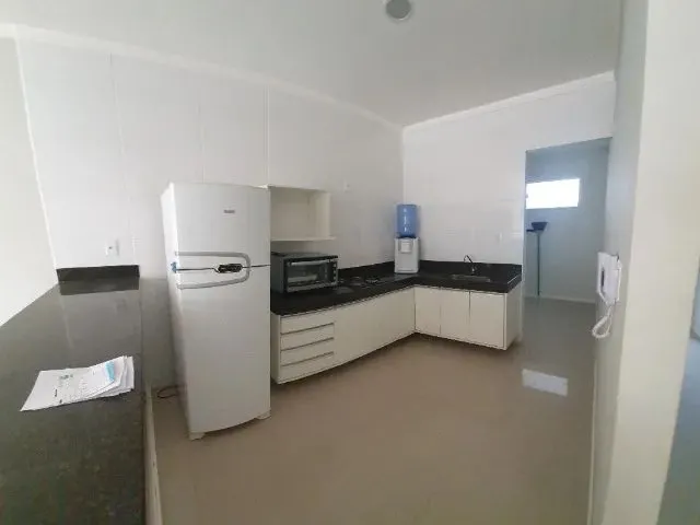Imagem 11: Apto em Guriri com 3 Quartos e Suíte. Ed Cascata. Elevador, Garagem Coberta, 96M2