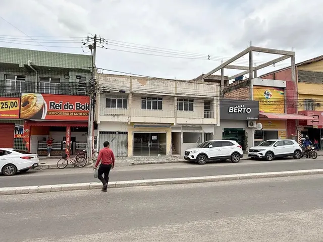 Imagem: Prédio Centro de Teixeira de Freitas