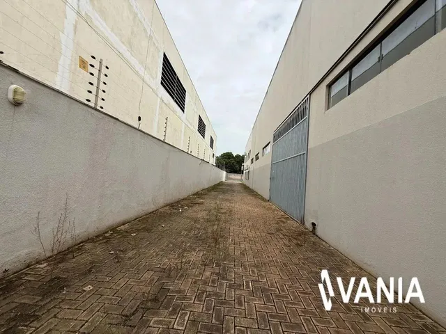 Imagem 16: Imóvel Comercial com Área Administrativa e Galpão