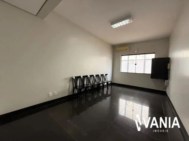 Imagem 9: Imóvel Comercial com Área Administrativa e Galpão