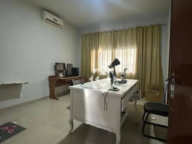Imagem: Sala para Alugar, 30 M² por R$ 800,00/Mês