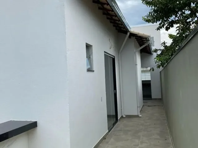 Imagem: Casa À Venda - 2 Quartos