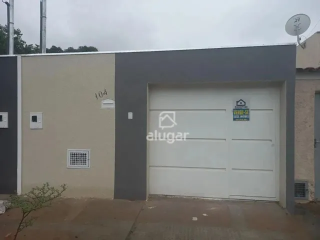 Imagem: Casa À Venda, 3 Quartos, 1 Suíte, 2 Vagas