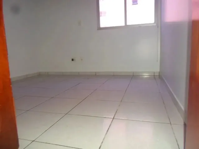 Imagem 2: 03 Quartos, 01 Suíte com Closet, Armários. na Rua do Grego Restaurante