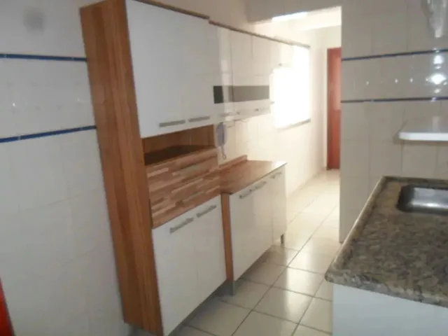 Imagem 5: 03 Quartos, 01 Suíte com Closet, Armários. na Rua do Grego Restaurante