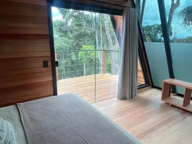 Imagem 3: Chalé para Venda Possui 123 M² com 3 Quartos em Pedro do Rio - Petrópolis - Rj