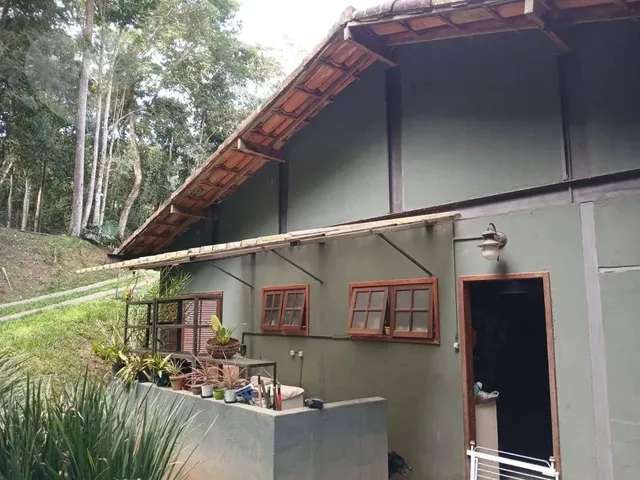 Imagem 5: Casa À Venda com 3 Quartos em Araras, Petrópolis - Rj