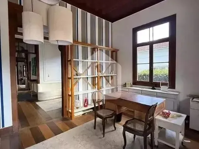 Imagem 11: Casa para Venda com 3 Quartos, 1000M² - Centro - Petrópolis/Rj