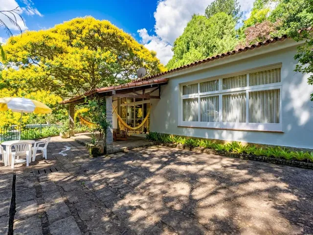 Imagem: Casa com 6 Quartos em Condomínio no Cuiabá