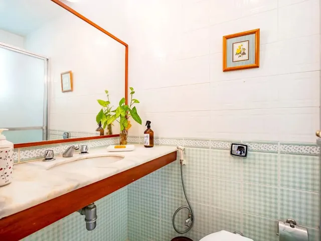 Imagem 9: Casa com 6 Quartos em Condomínio no Cuiabá, Petrópolis