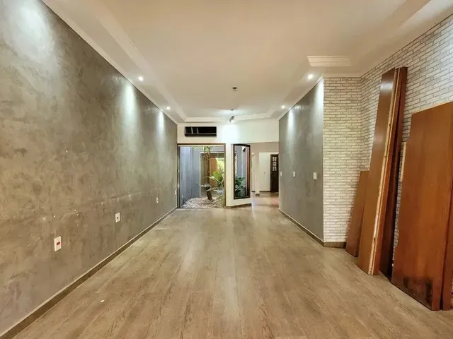 Imagem: Casa Térrea de Uso Misto - 4 Suítes