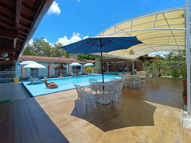 Imagem 3: Casa Completa em Aldeia dos Camarás-Pe, 04 Quartos e Piscina, Condomínio Fechado