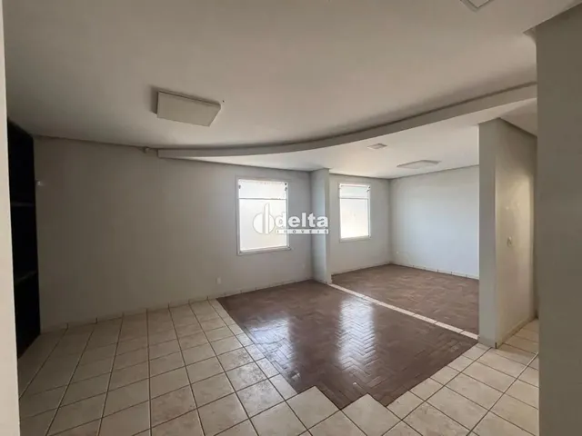 Imagem: Loja Disponível para Locação e Venda