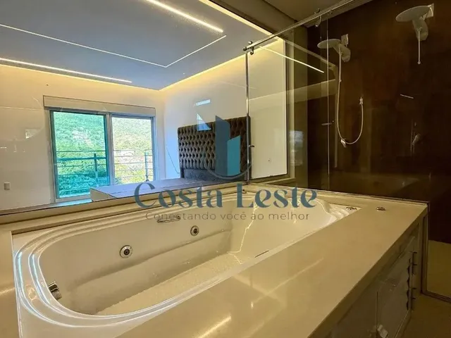 Imagem 16: Excelente Casa Ampla de 3 Dormitórios no Itacorubi