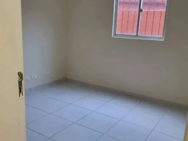 Imagem 5: Casa Espaçosa e Completa - Térreo