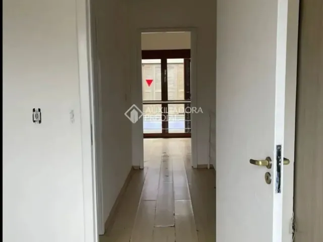 Imagem 16: Imóvel para Venda Possui 66 Metros Quadrados com 2 Quartos em Jardim do Salso - Porto
