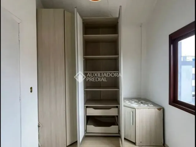 Imagem 13: Imóvel para Venda Possui 66 Metros Quadrados com 2 Quartos em Jardim do Salso - Porto