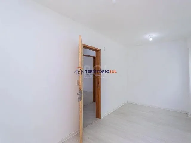 Imagem 3: Cobertura de 140M² - 3 Dormitórios, 2 Banheiros, Terraço com Churrasqueira e 1 Vaga De