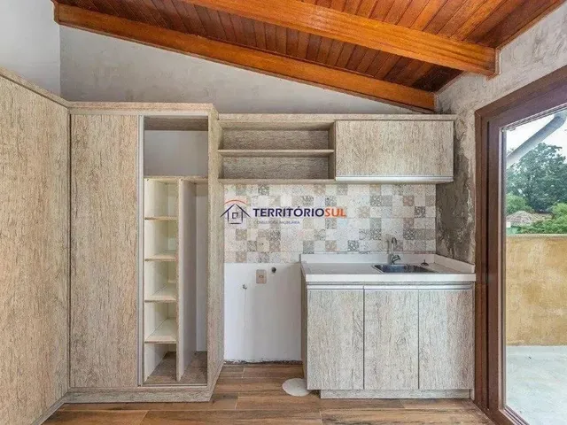 Imagem 6: Cobertura de 140M² - 3 Dormitórios, 2 Banheiros, Terraço com Churrasqueira e 1 Vaga De