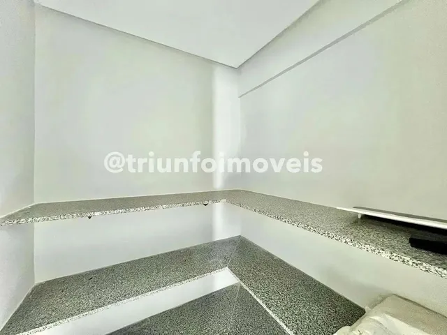 Imagem 2: Casa a Venda no Ininga com 4 Suítes