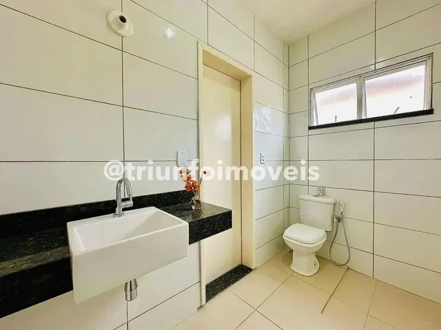 Imagem: Casa Duplex em Condomínio com 3 Suítes