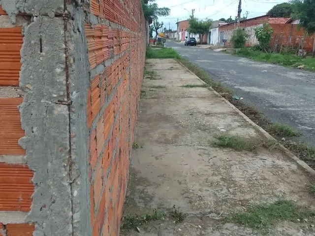 Imagem: Casa Próxima Ao Portal de Esquina