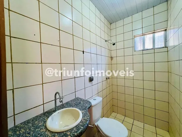 Imagem 7: Casa com 3 Quartos a Venda no Mocambinho