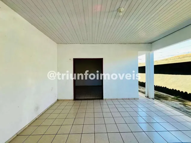 Imagem: Casa com 3 Quartos a Venda no Mocambinho
