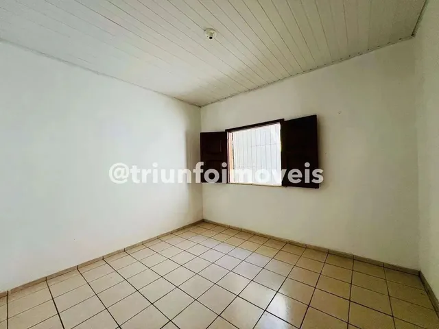 Imagem 5: Casa com 3 Quartos a Venda no Mocambinho