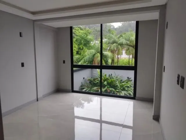 Imagem 6: Baixou o Vlr!!! dos Sonhos com Piscina, 4 Suíte, 6 Bwc, 6 Vg, Nova e Pronta pra Vc Morar