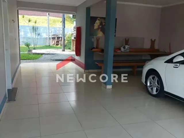 Imagem 10: Casa em Avenida Antônio Ramos Alvim - Floresta - Joinville/Sc