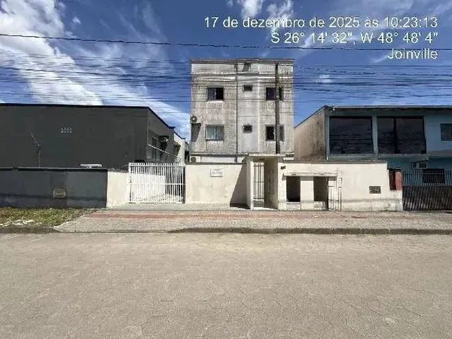 Imagem: Apartamento de Leilão em Aventureiro /