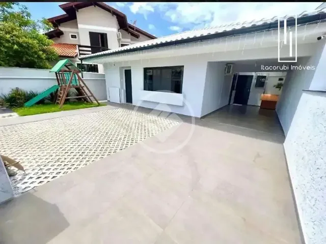 Imagem: Ldl Casa Itacorubi com 3 Dormitórios e