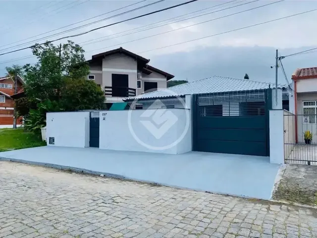 Imagem 4: Ldl Casa Itacorubi com 3 Dormitórios e Edícula Reformada - Florianópolis - Sc