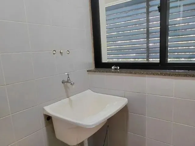 Imagem 3: Apartamento com 2 Quartos e Vaga de Garagem no Itacorubi