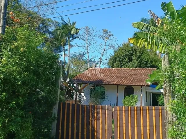 Imagem 2: Casa 2 Dormitórios Porto da Lagoa - Florianópolis/ Sc