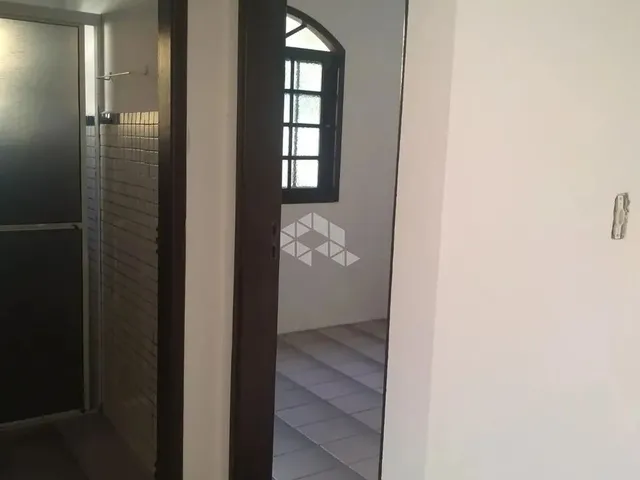 Imagem 3: Casa 2 Dormitórios Porto da Lagoa - Florianópolis/ Sc