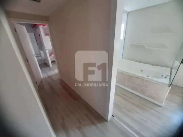 Imagem 14: Cobertura de 2 Dormitórios À Venda no Itacorubi
