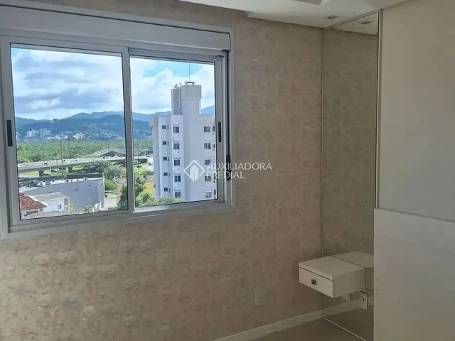 Imagem 2: Apartamebto de Três Dormitórios Bairro Trindade - Florianópolis -Sc