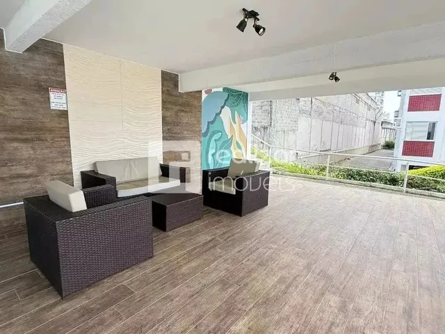 Imagem: Apartamento 2 Quartos no Bairro Carvoeira